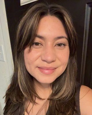 Photo of Angelina Lepe, Marriage & Family Therapist Associate, AMFT, APCC