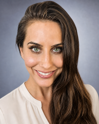 Photo of Taira Chaudry, Psychiatric Nurse Practitioner, PMHNP