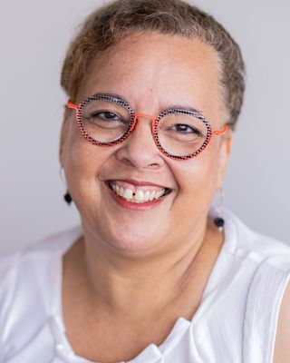 Photo of Ines Cesar, MSW, RSW, Registered Social Worker