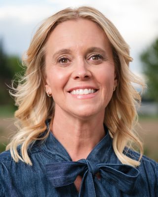 Photo of Manina Johnson, Pre-Licensed Professional, CSW-I