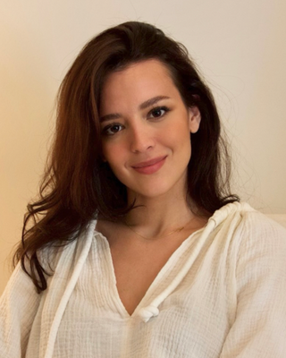 Photo of Ardita Asllani, Marriage & Family Therapist, LMFT