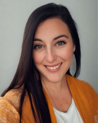 Photo of Lindsay Frazier, Licensed Professional Counselor, MA, LPC, NCC