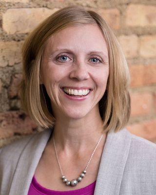 Photo of Bessie Crum, Pre-Licensed Professional