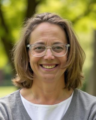 Photo of Dr. Allyson Carlson, Psychologist, PsyD