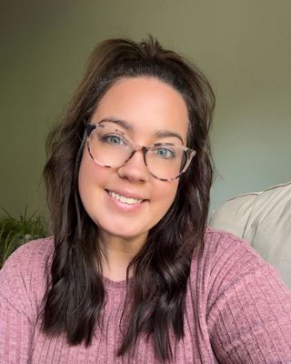 Photo of Chandler McKinley, Clinical Social Work/Therapist, LSCSW