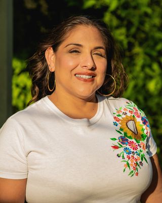 Photo of Adriana Bugarin, Clinical Social Work/Therapist in Pasadena, CA