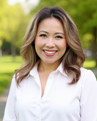 Photo of Mandy Heu, Psychiatric Nurse Practitioner, PMHNP, FNP, MSN