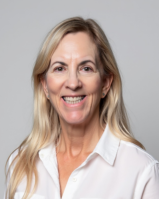 Photo of Elaine Maher, Clinical Social Work/Therapist, LICSW