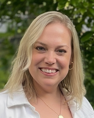 Photo of Katie McAneny, Psychiatric Nurse Practitioner, CRNP, PMHNP