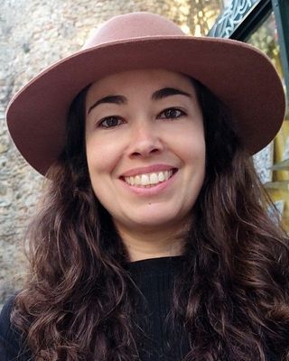 Photo of Maria Carolina Messias Martins, Psychotherapist, MSc