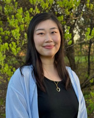 Photo of Roxy Wang, LMSW