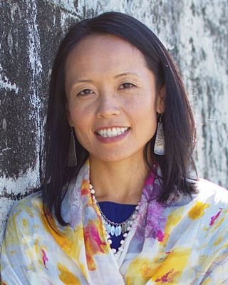 Photo of Ying Yu, Counselor in Seattle, WA