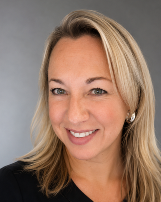Photo of Michele Binezewski, Licensed Professional Counselor, LPC