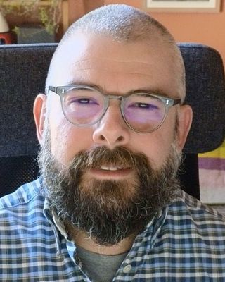 Photo of Darren Vella, Counsellor, MSc, MBACP