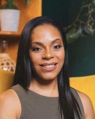 Photo of Aisha Atis, Clinical Social Work/Therapist in Downtown, Miami, FL