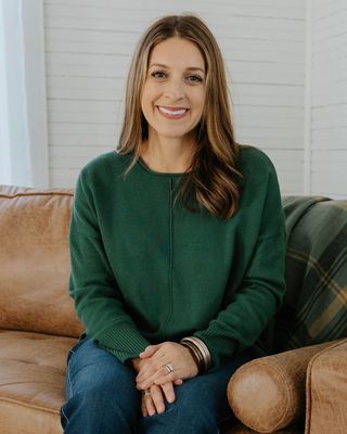 Photo of Raina Nichols, LPC-Associate