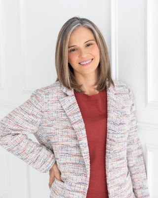 Photo of Natalie Decker, Counselor, MS, LHMC, QS