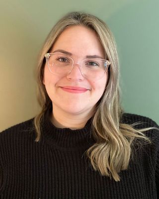 Photo of Brittany Parsons, Registered Psychotherapist