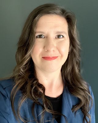 Photo of Meghan MacKenzie, Psychologist in Calgary, AB