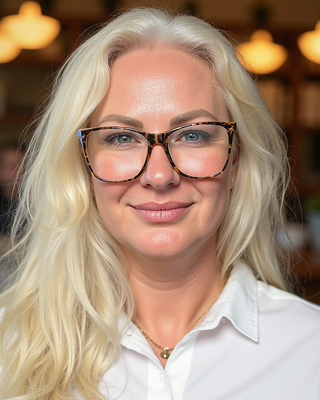 Photo of Tina Barton, Psychiatric Nurse Practitioner, PMHNP