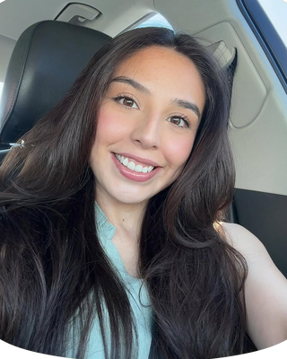 Photo of Jessica Semia, Clinical Social Work/Therapist, LLMSW