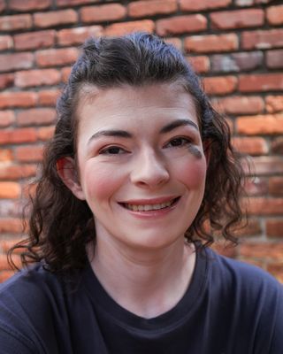Photo of Stephanie Linton, Counselor, LPC