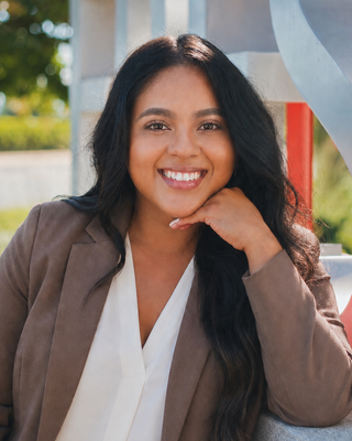Photo of Daniela Fis, Marriage & Family Therapist, LMFT