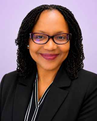 Photo of Dr. Henrietta Evans, Psychiatric Nurse Practitioner, DNP, APRN, PMHNPBC