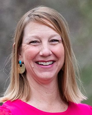 Photo of Robyn Waldran, Marriage & Family Therapist Associate, MA