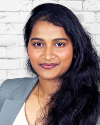 Photo of Luiza Lobo, Registered Psychotherapist in L6V, ON
