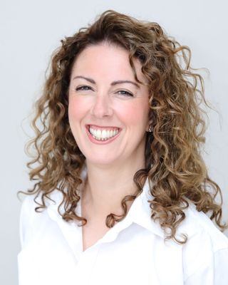 Photo of Helen Crocombe, Psychotherapist, MBACP