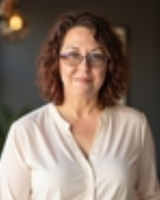 Photo of Elizabeth Hurt, Licensed Professional Counselor, LPC