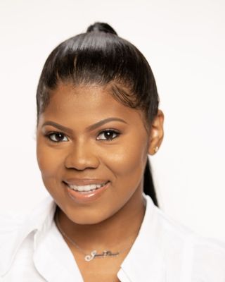 Photo of Kayla Ampey - Ellie Mental Health- Clinton Township, Clinical Social Work/Therapist, LLMSW