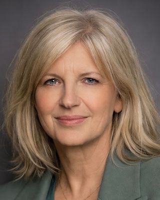 Photo of Lysa Kelly, Psychotherapist, MA, MBACP