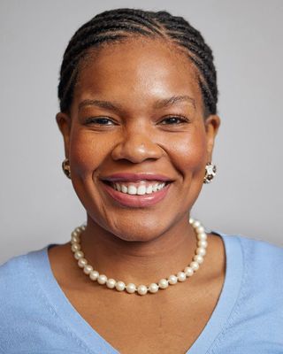 Photo of Deveta Kamil Gelispie, Clinical Social Work/Therapist, LCSW