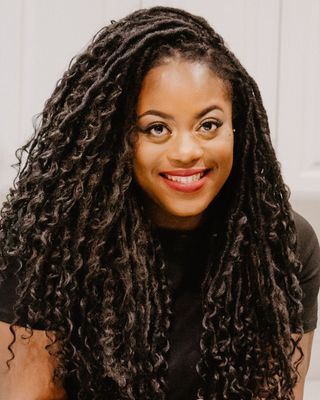 Photo of Jennifer Oparaodu, Licensed Professional Counselor Associate in Denton, TX