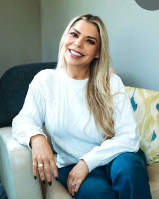 Photo of Dr. Alexa Snyder, Marriage & Family Therapist, PhD, LMFT