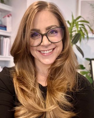 Photo of Caitlin Flaum, Licensed Professional Counselor, LPC