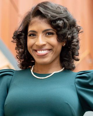 Photo of Dr. Taylor Garland, Limited Licensed Psychologist, PhD, LLP