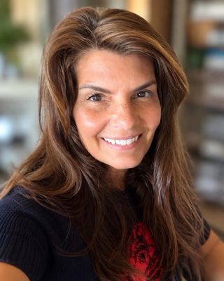 Photo of Dawn Battaglia-Daukantas, LMSW