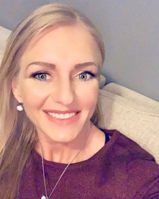 Photo of Dr. Bianca Ramosdelrio, Marriage & Family Therapist, PhD, LMFT-S, EMDR