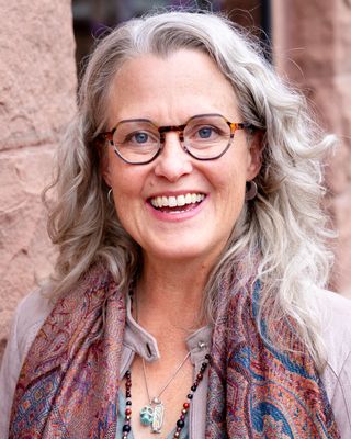 Photo of Beth Erlander, Licensed Professional Counselor, LPC