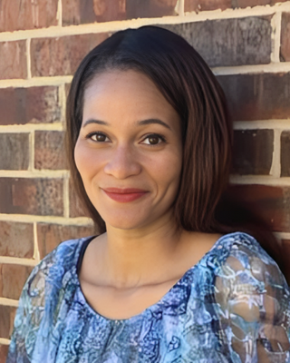 Photo of Carissa Toviessi, Clinical Social Work/Therapist, LCSW