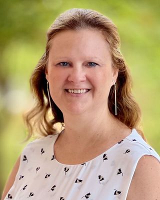 Photo of Andrea March, LMSW, Clinical Social Work/Therapist