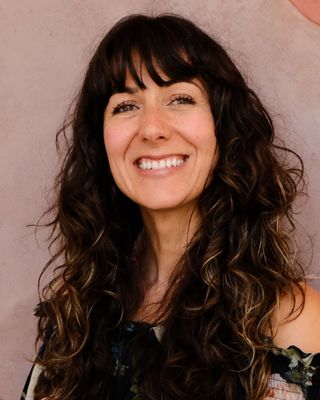 Photo of Jessica L Davis, Marriage & Family Therapist, MA, LMFT