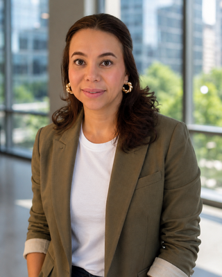 Photo of Evelyn Angulo, Pre-Licensed Professional, Pre-Lic, RMFTI, IMH-E