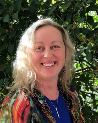 Photo of Lara Keegan, Psychotherapist, PACFA