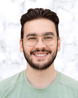 Photo of Lorenzo Mariani, Registered Psychotherapist (Qualifying), RP(Q)