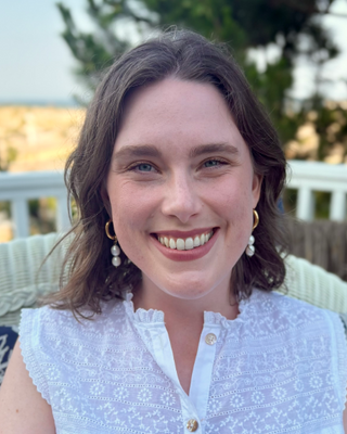 Photo of Lillian Moser, Clinical Social Work/Therapist, LICSW