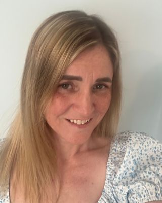 Photo of Rachael Fox, Psychotherapist, MBACP Accred